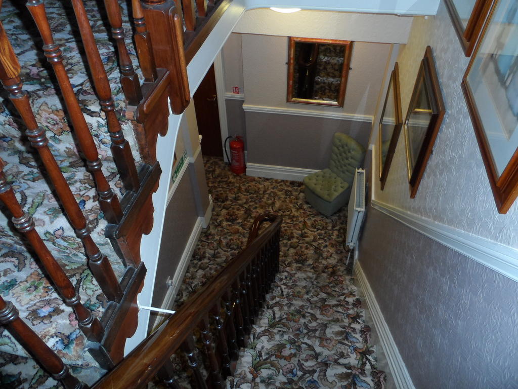 Fairhaven Hotel - 46 Palatine Road Blackpool Dış mekan fotoğraf